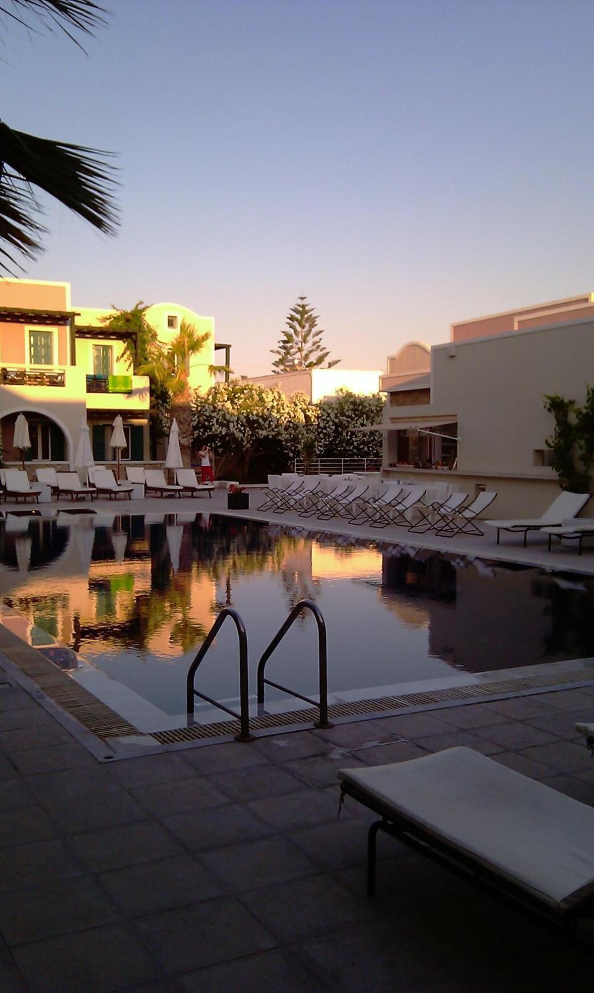 Rose Bay Hotel Καμάρι Εξωτερικό φωτογραφία
